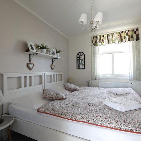 Na Krasne Vyhlidce Hotell Olsina Eksteriør bilde